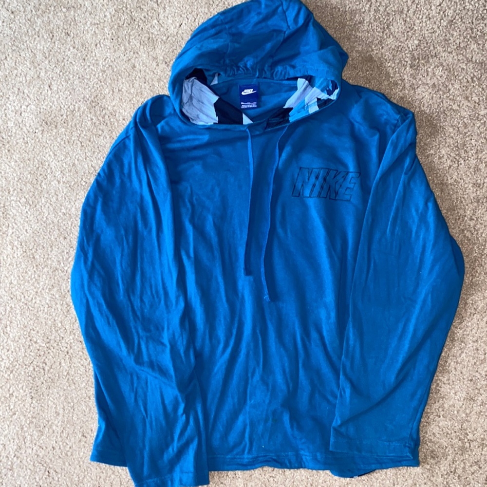 Nike Lightweight Hooded Sweatshirt